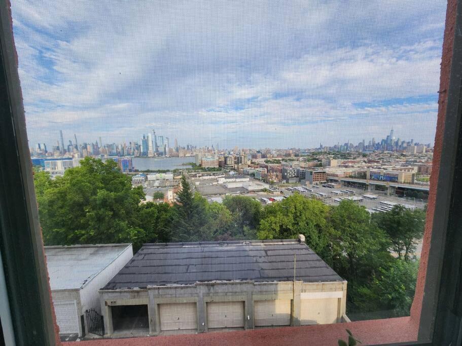 Elegant 2 Bed Gem! Mins From Nyc Apartment Union City Ngoại thất bức ảnh
