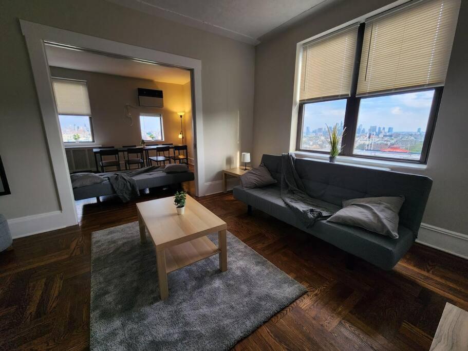 Elegant 2 Bed Gem! Mins From Nyc Apartment Union City Ngoại thất bức ảnh